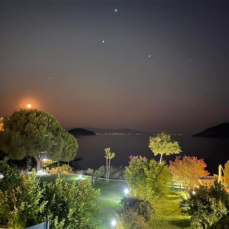 Villa Eirini Nea Iraklitsa ภายนอก รูปภาพ